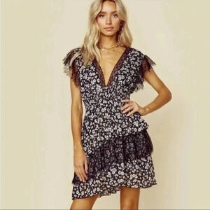 Blue life Alexia floral lace mini dress